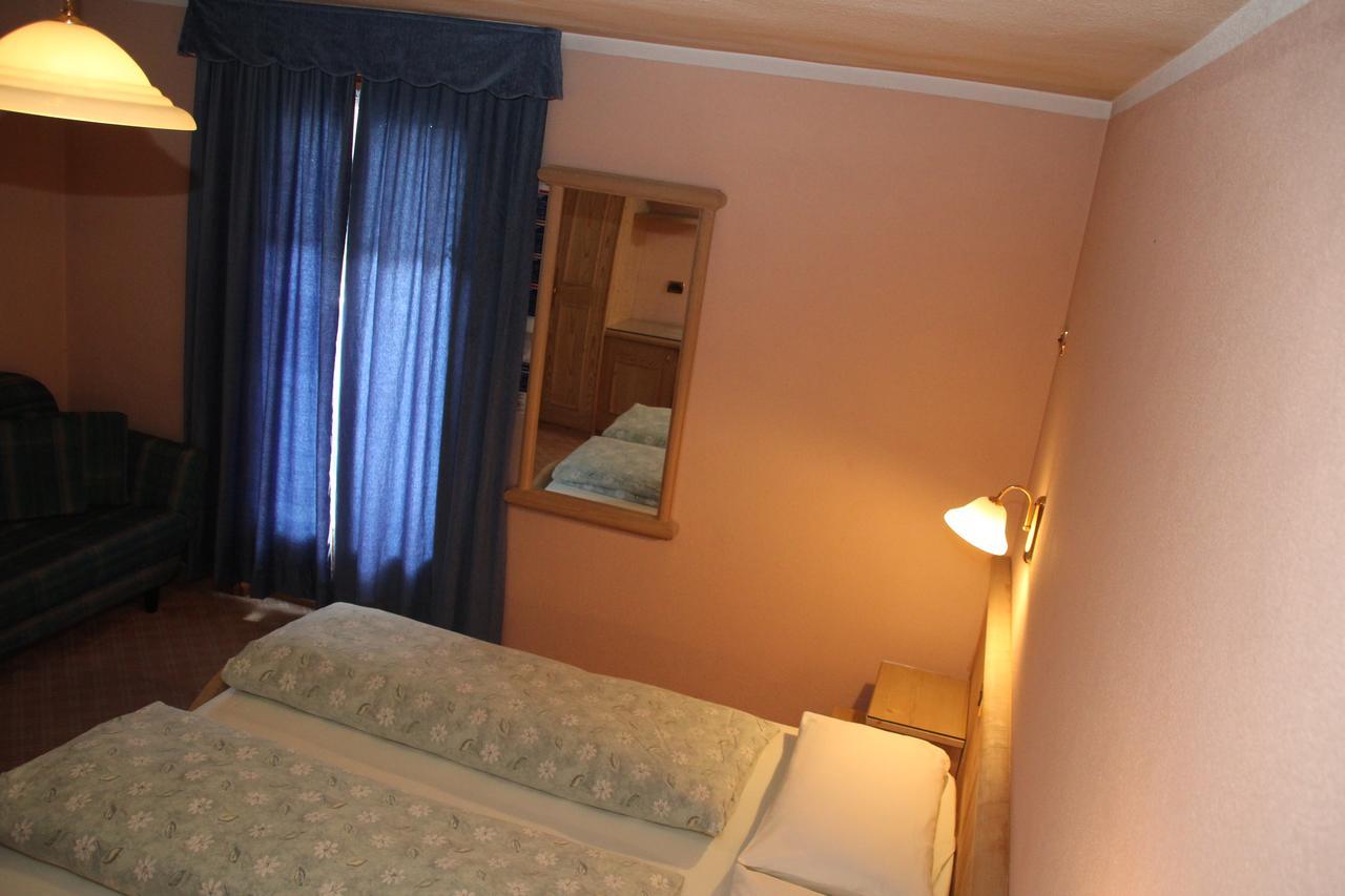 Albergo Caravasc Ливиньо Екстериор снимка