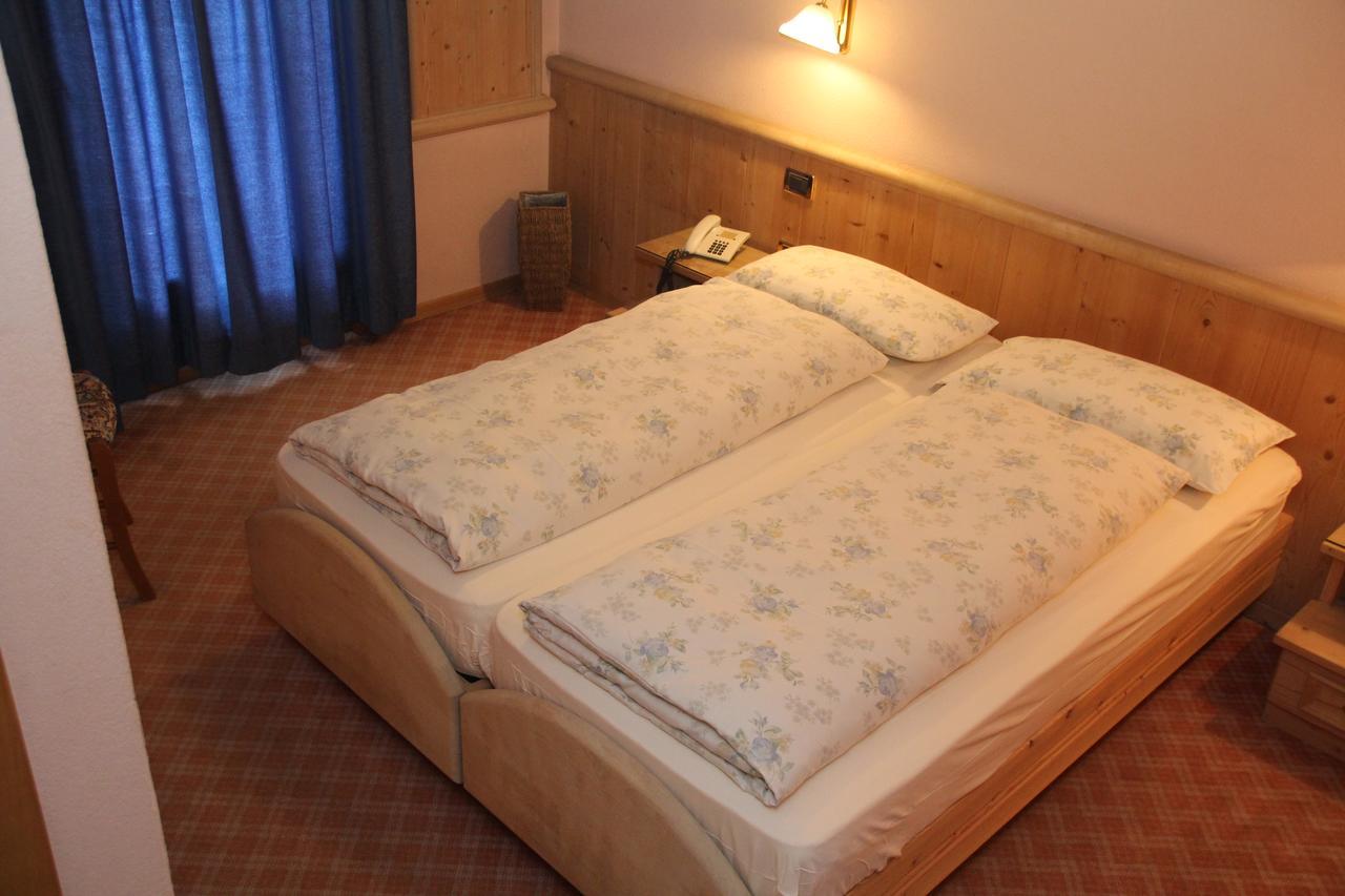 Albergo Caravasc Ливиньо Екстериор снимка